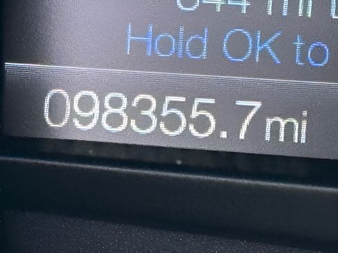 Used 2019 Ford Edge Titanium w/ Equipment Group 301A AWD/4WD image 19