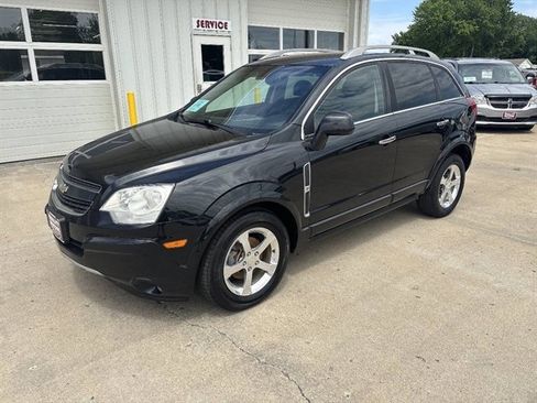 Used 2014 Chevrolet Captiva Sport LT FWD image 20