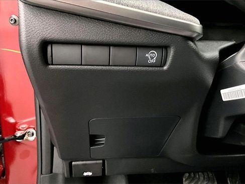 New 2026 Nissan Kicks SV image 26