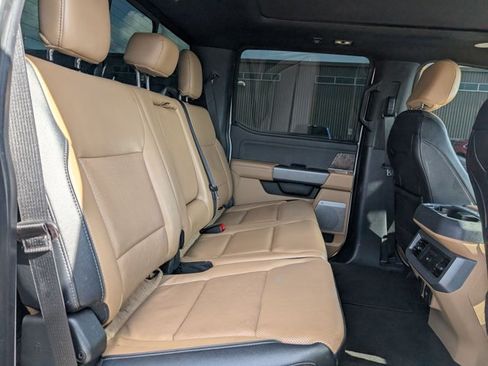Used 2023 Ford F350 Lariat w/ Lariat Ultimate Package AWD/4WD image 23