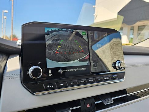 New 2025 Mitsubishi Outlander SEL image 12