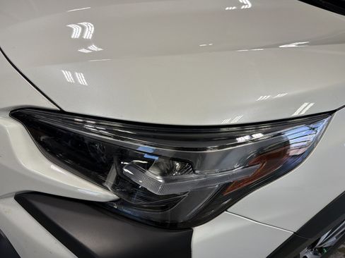 Certified 2025 Subaru Outback Premium AWD/4WD image 16