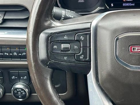 Used 2021 GMC Yukon SLT w/ SLT Premium Package image 26