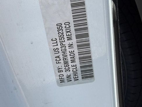 Used 2023 RAM ProMaster 3500 w/ Driver Convenience Group FWD image 19