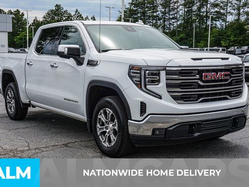 Used 2025 GMC Sierra 1500 SLT RWD image 6