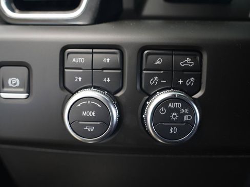Used 2024 GMC Sierra 1500 Denali Ultimate AWD/4WD image 21