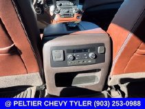 Used 2019 Chevrolet Suburban Premier RWD image 14
