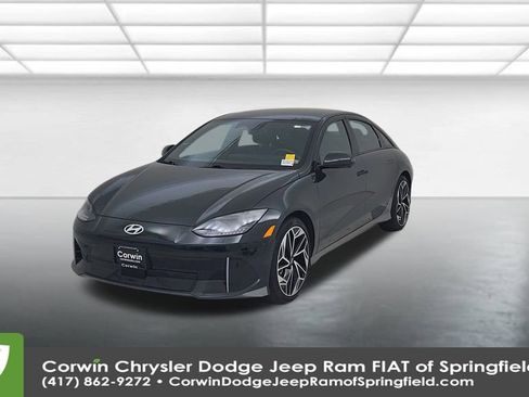 Used 2023 Hyundai Ioniq 6 Limited image 6