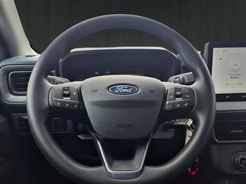 New 2025 Ford Maverick XL image 26