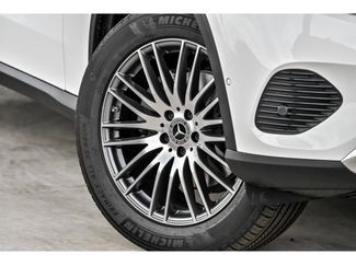 New 2026 Mercedes-Benz GLC 300 4MATIC video 3