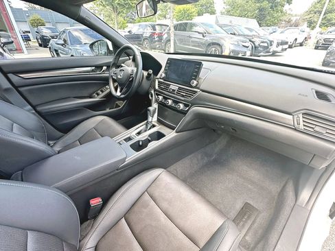 Used 2019 Honda Accord Sport image 23