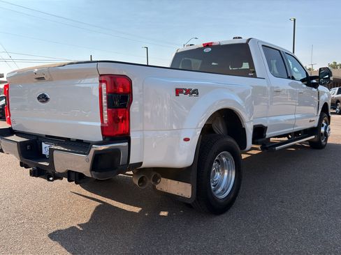 Used 2026 Ford F350 Lariat AWD/4WD image 7
