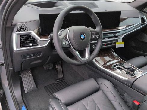 New 2026 BMW X5 xDrive40i image 3