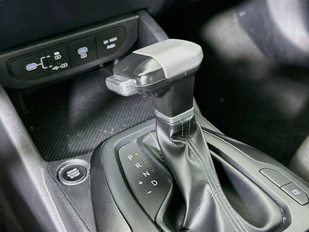 Used 2025 Kia K4 FWD image 16