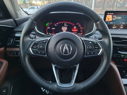 Used 2023 Acura MDX SH-AWD w/ Advance Package image 24