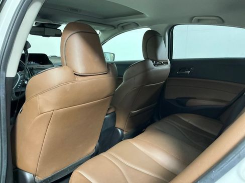 Used 2019 Acura ILX FWD image 25