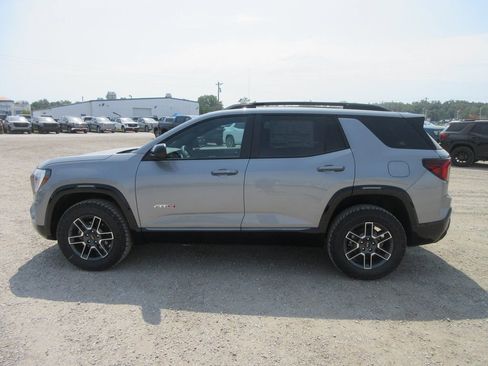 New 2026 GMC Terrain AT4 image 8