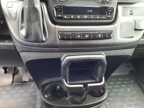 Used 2025 RAM ProMaster 2500 w/ U-Haul Equipment Group FWD image 18