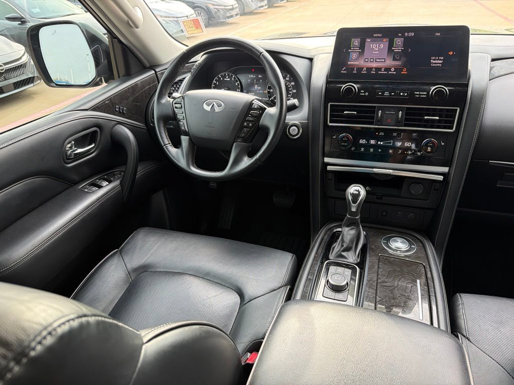 Used 2024 INFINITI QX80 Luxe RWD image 21