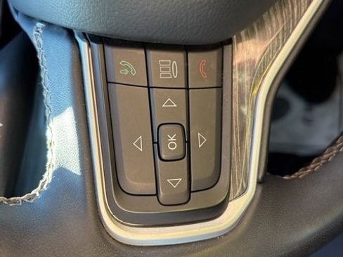 Used 2022 Jeep Wagoneer Series II image 9