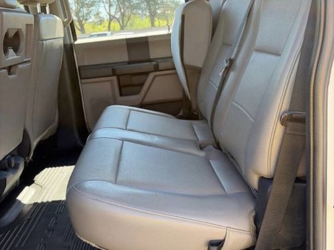 Used 2022 Ford F250 XL w/ Power Equipment Group AWD/4WD image 16
