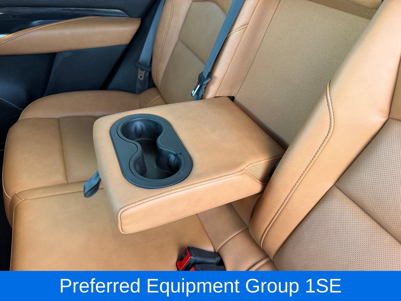 Used 2024 Cadillac XT4 Premium Luxury AWD/4WD image 28