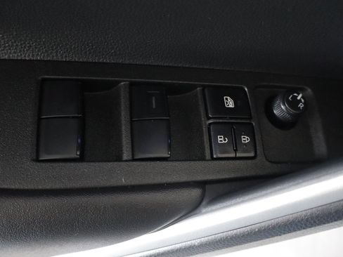 Used 2026 Toyota Corolla Cross AWD Hybrid w/ Convenience Package image 13