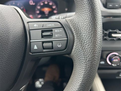 Certified 2023 Honda Accord EX image 30