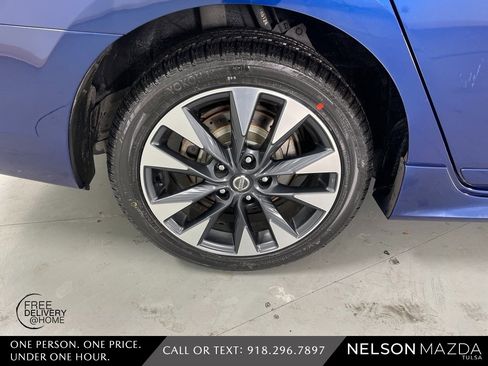 Used 2018 Nissan Sentra SR w/ Protection Package image 13