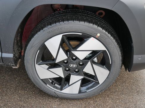 New 2026 Hyundai Kona Limited image 5