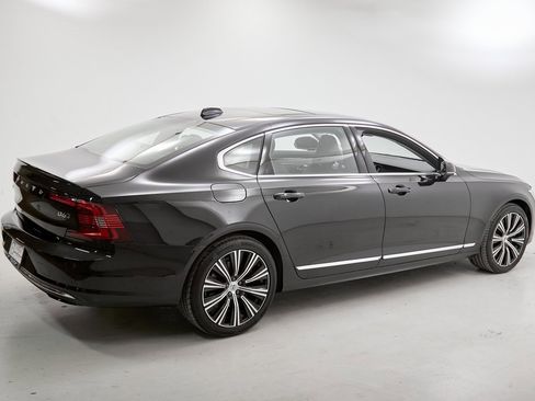 Certified 2025 Volvo S90 B6 Plus image 10
