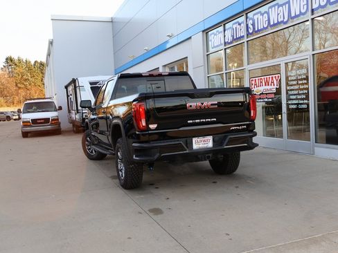 New 2025 GMC Sierra 1500 AT4X image 48