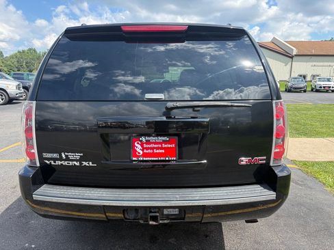 Used 2009 GMC Yukon XL Denali AWD/4WD image 7