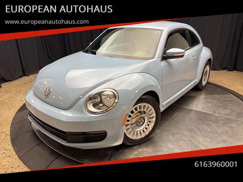 Used 2014 Volkswagen Beetle 1.8T image 1