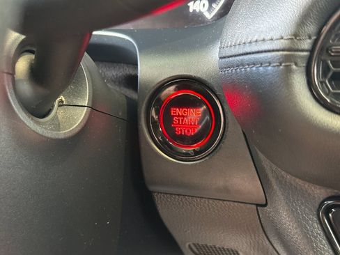 Used 2023 Honda HR-V LX image 21