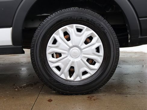 Used 2021 Ford Transit 350 XLT image 38