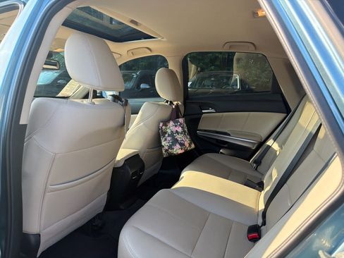 Used 2015 Honda Crosstour EX-L image 6