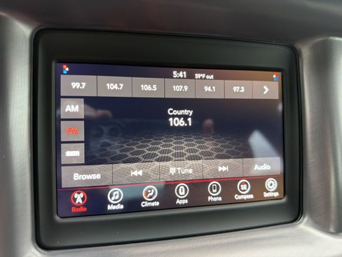 Used 2020 Dodge Charger SXT w/ Blacktop Package image 31