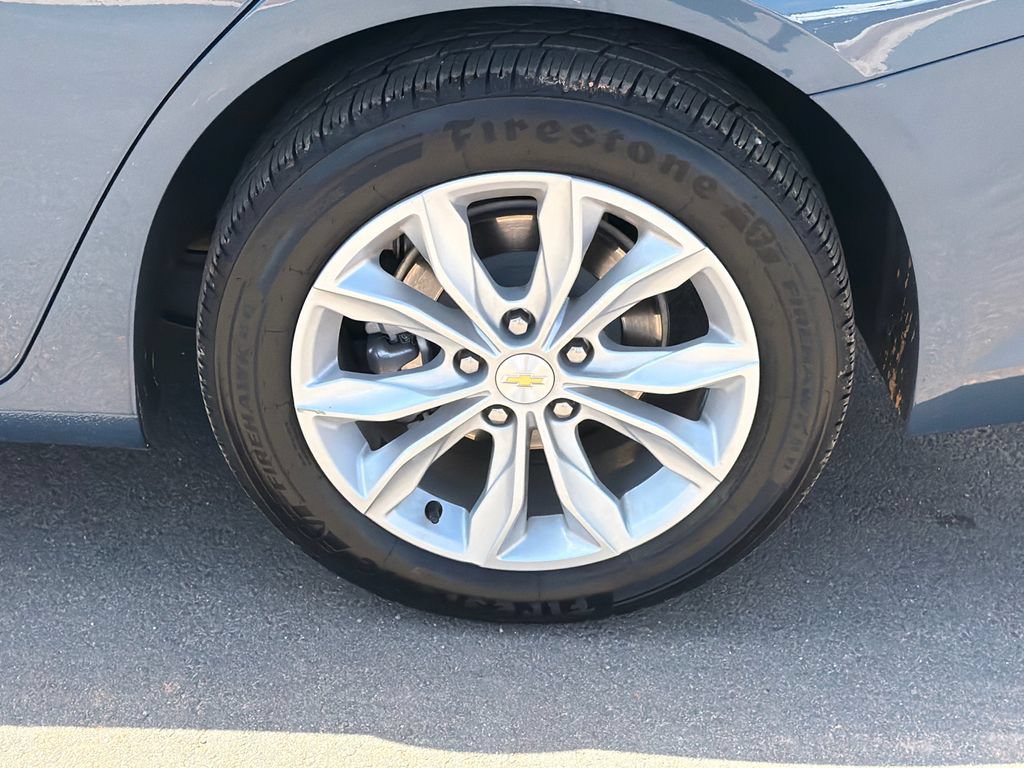 Used 2025 Chevrolet Malibu LT FWD image 18