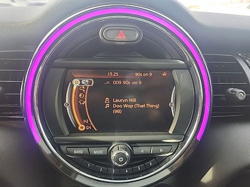 Used 2016 MINI Cooper S image 14