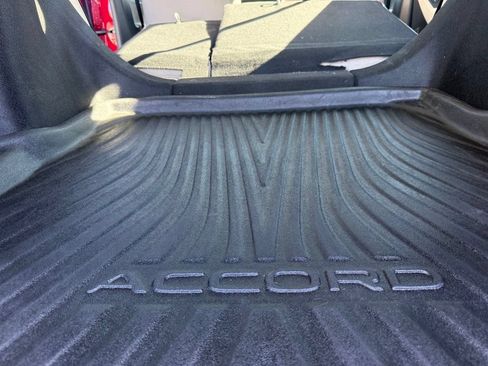 Used 2025 Honda Accord SE image 27