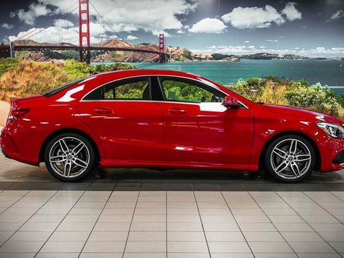Used 2019 Mercedes-Benz CLA 250 4MATIC image 5