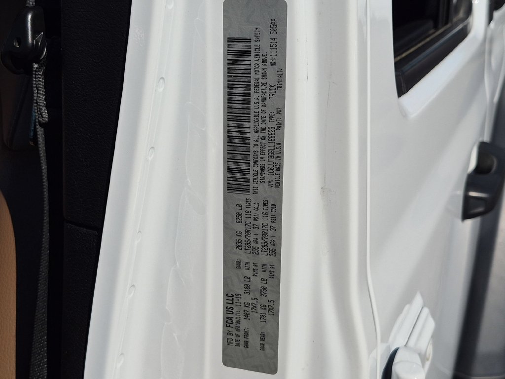 Certified 2020 Jeep Gladiator Rubicon AWD/4WD image 29