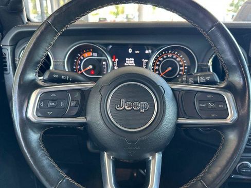Used 2021 Jeep Wrangler Unlimited Sahara AWD/4WD image 24