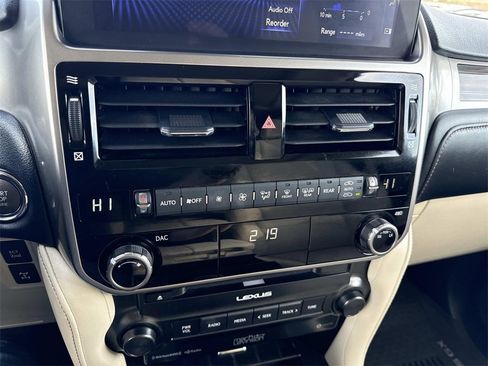 Used 2023 Lexus GX 460 Premium image 27