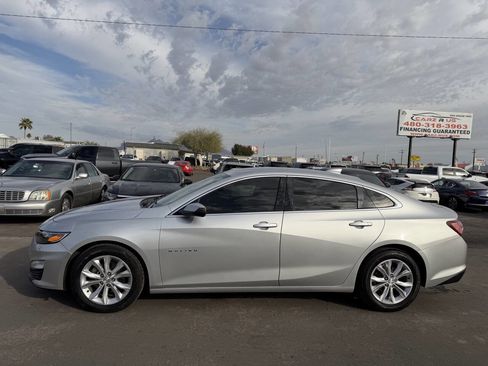Used 2019 Chevrolet Malibu LT image 4
