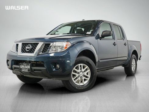 Used 2017 Nissan Frontier SV w/ SV Value Truck Package AWD/4WD image 1