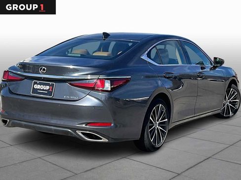 Certified 2024 Lexus ES 350 w/ Premium Package image 11