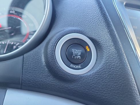 Used 2015 Dodge Journey R/T w/ Flexible Seating Group image 22