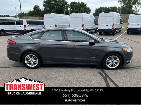 Used 2018 Ford Fusion SE image 14